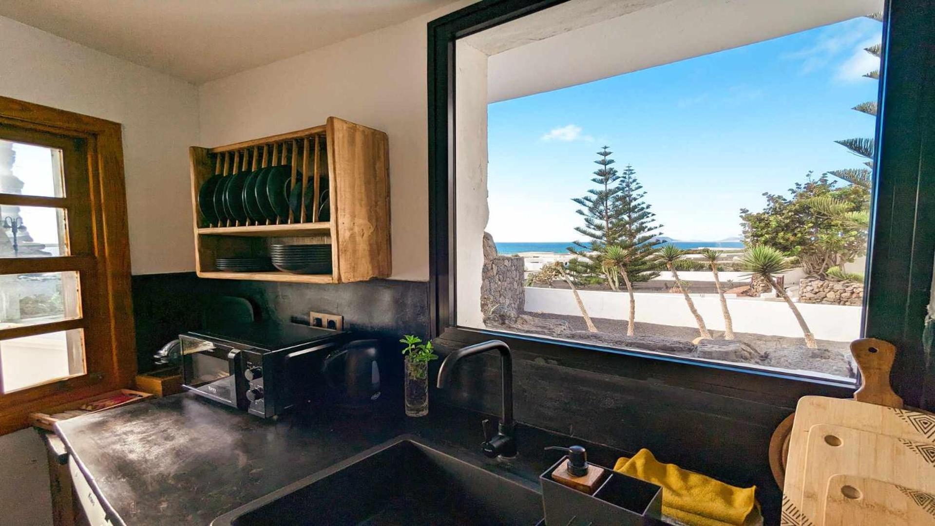 Bungalow Allende Famara Con Piscina Privada Y Ac Zewnętrze zdjęcie
